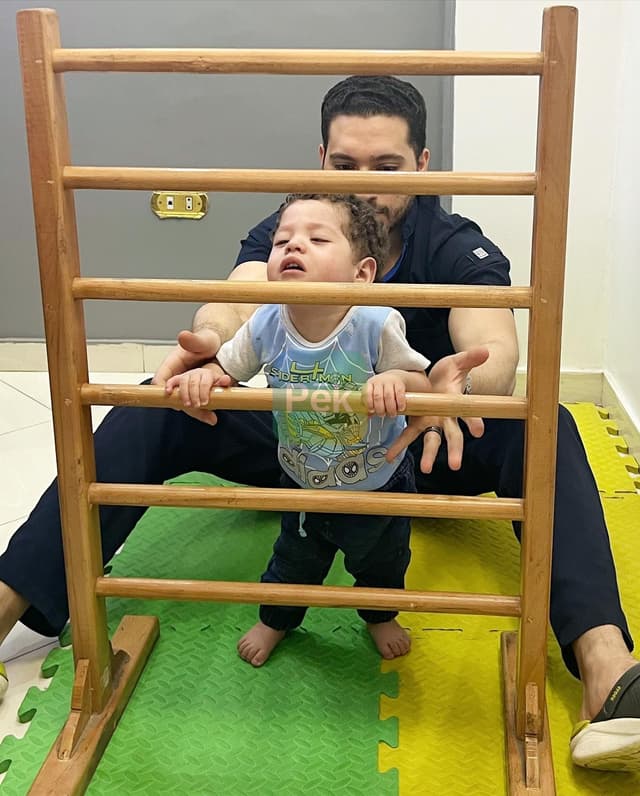 مركز للعلاج الطبيعي المكثف لتأهيل الاطفال بالمحله الكبري - خبره 10 سنين